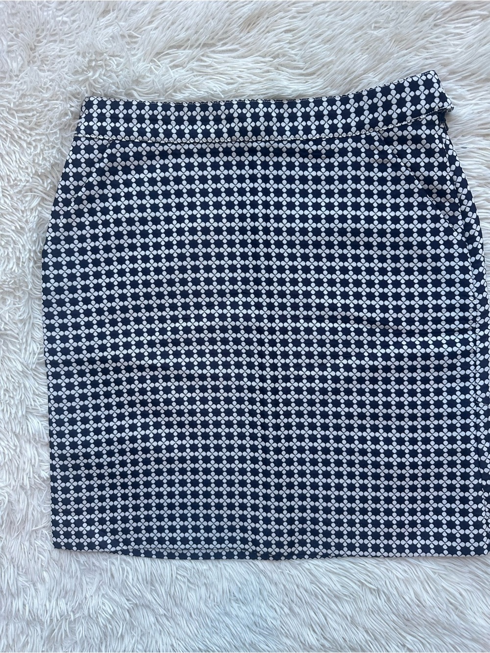 Brooks Brothers Navy and White Geometric Pencil Skirt